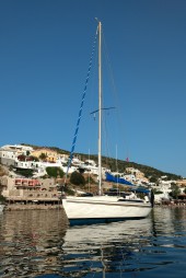 Scube at anchor